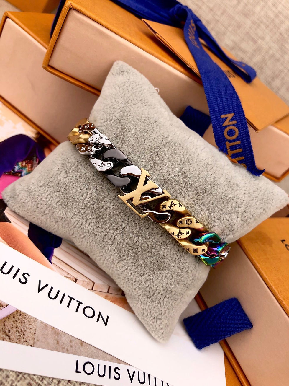 섬네일: LOUIS VUITTON LINKS BRACLET(21CM)
