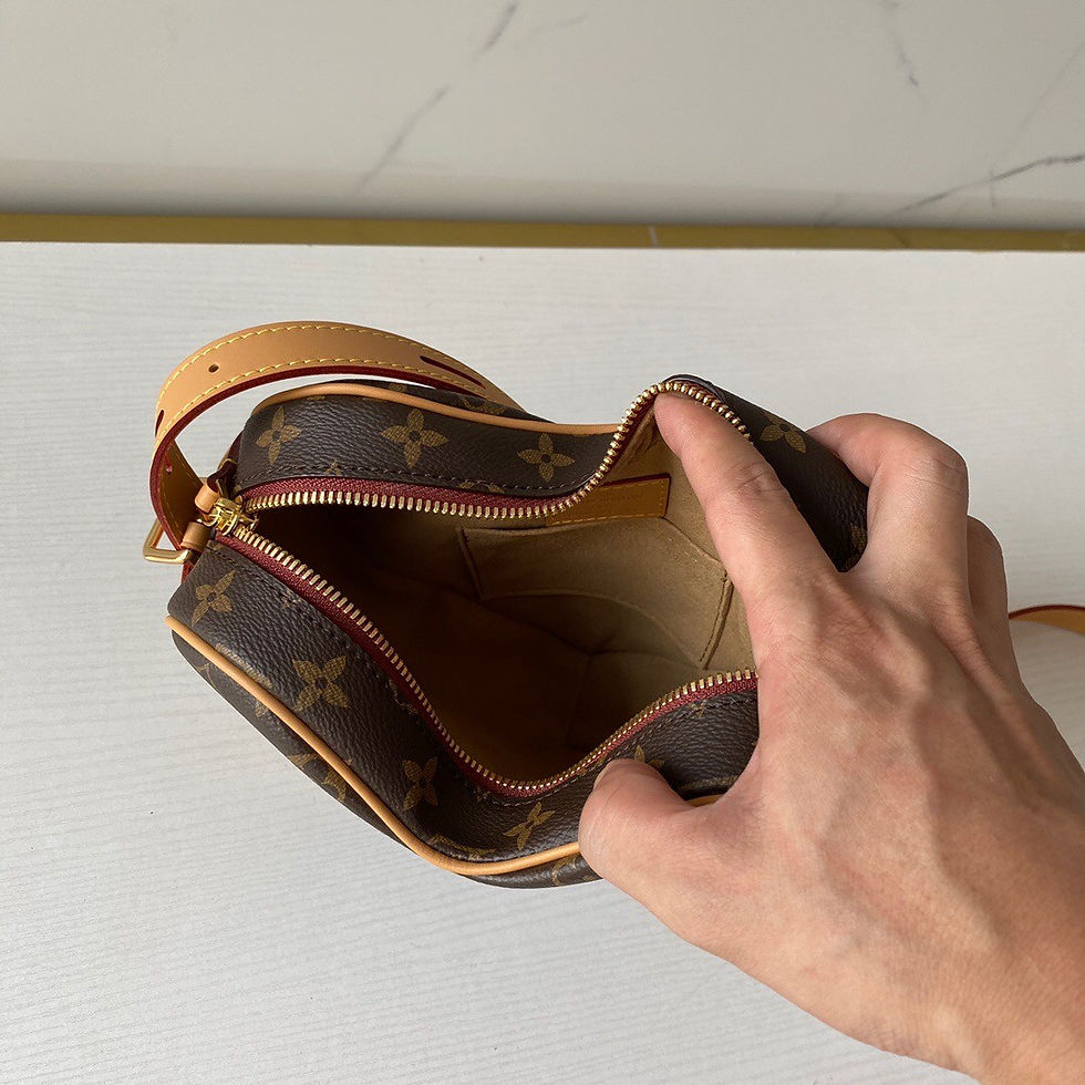 섬네일: LOUIS VUITTON GAME ON COUER HEART BAG