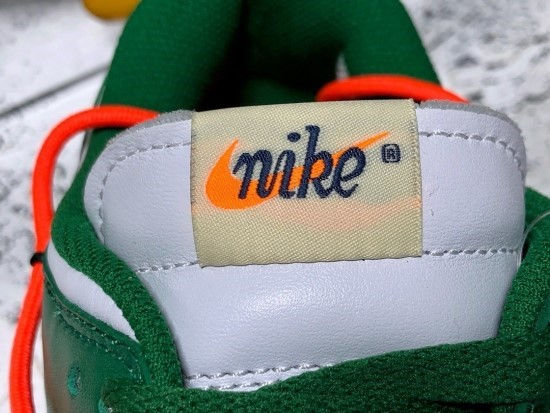섬네일: NIKE X OFFWHITE DUNK LOW [PLUS]