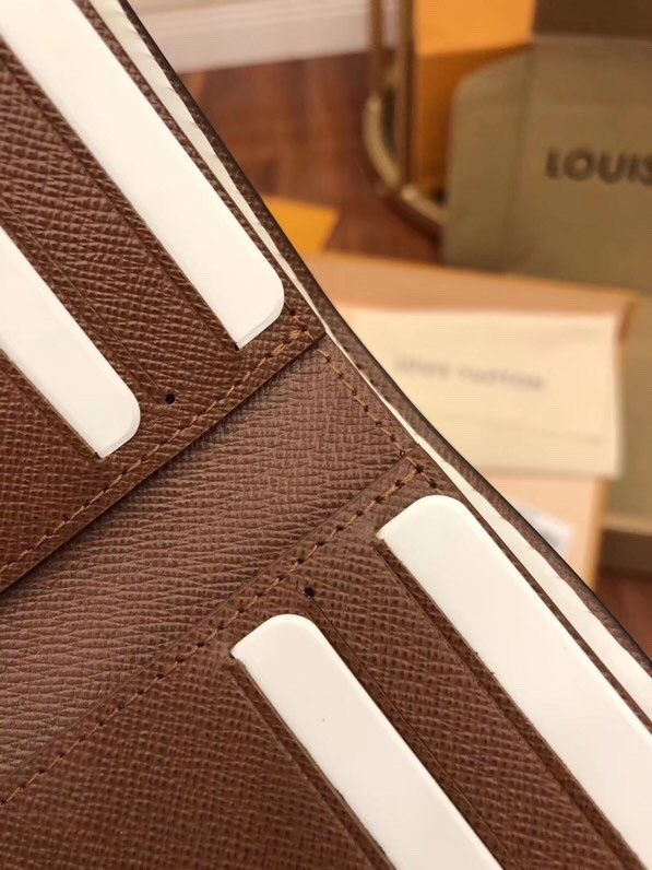 섬네일: LOUIS VUITTON MONOGRAM VICTORINE WALLET M62472