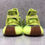 섬네일: YEEZY BOOST 350 V2 FROZEN YELLOW [G5]