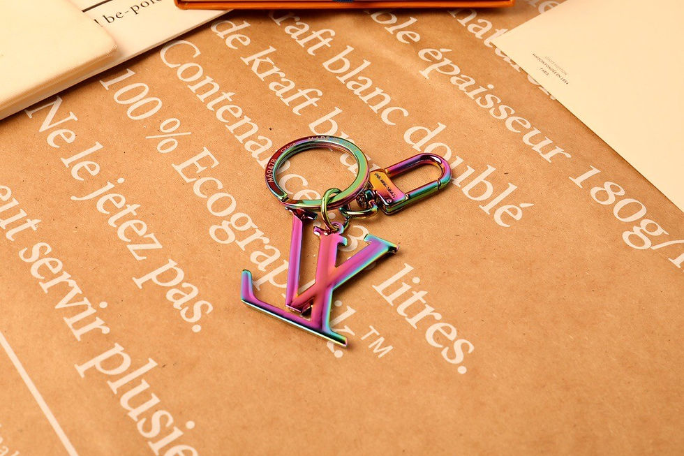 섬네일: LOUIS VUITTON KEY RING