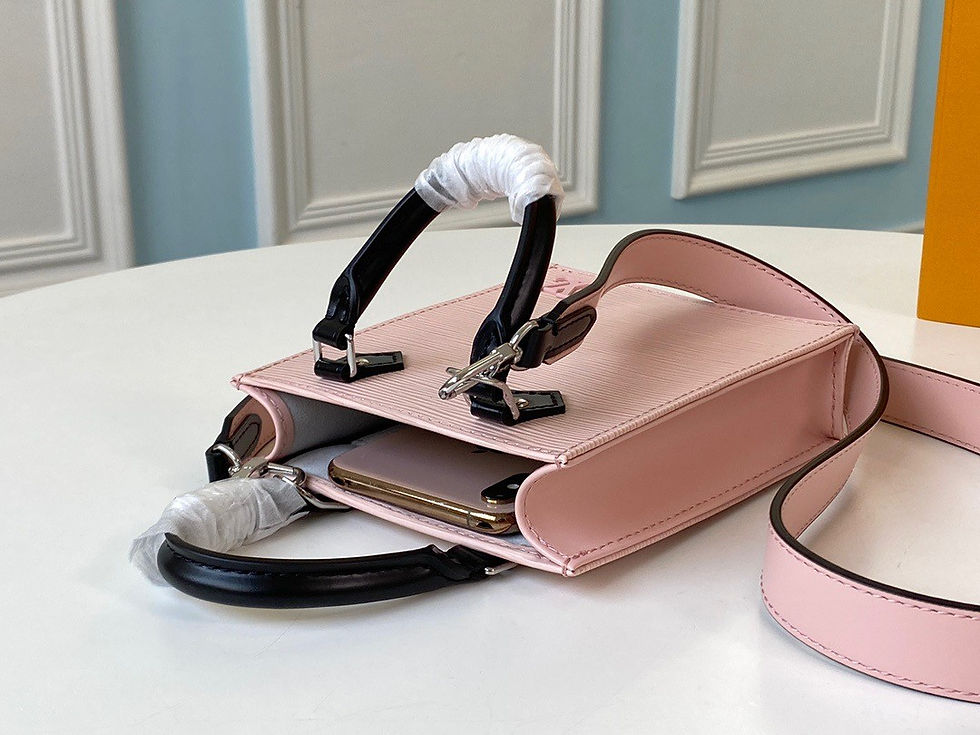 섬네일: LOUIS VUITTON PETIT SAC PLAT EPI LEATHER