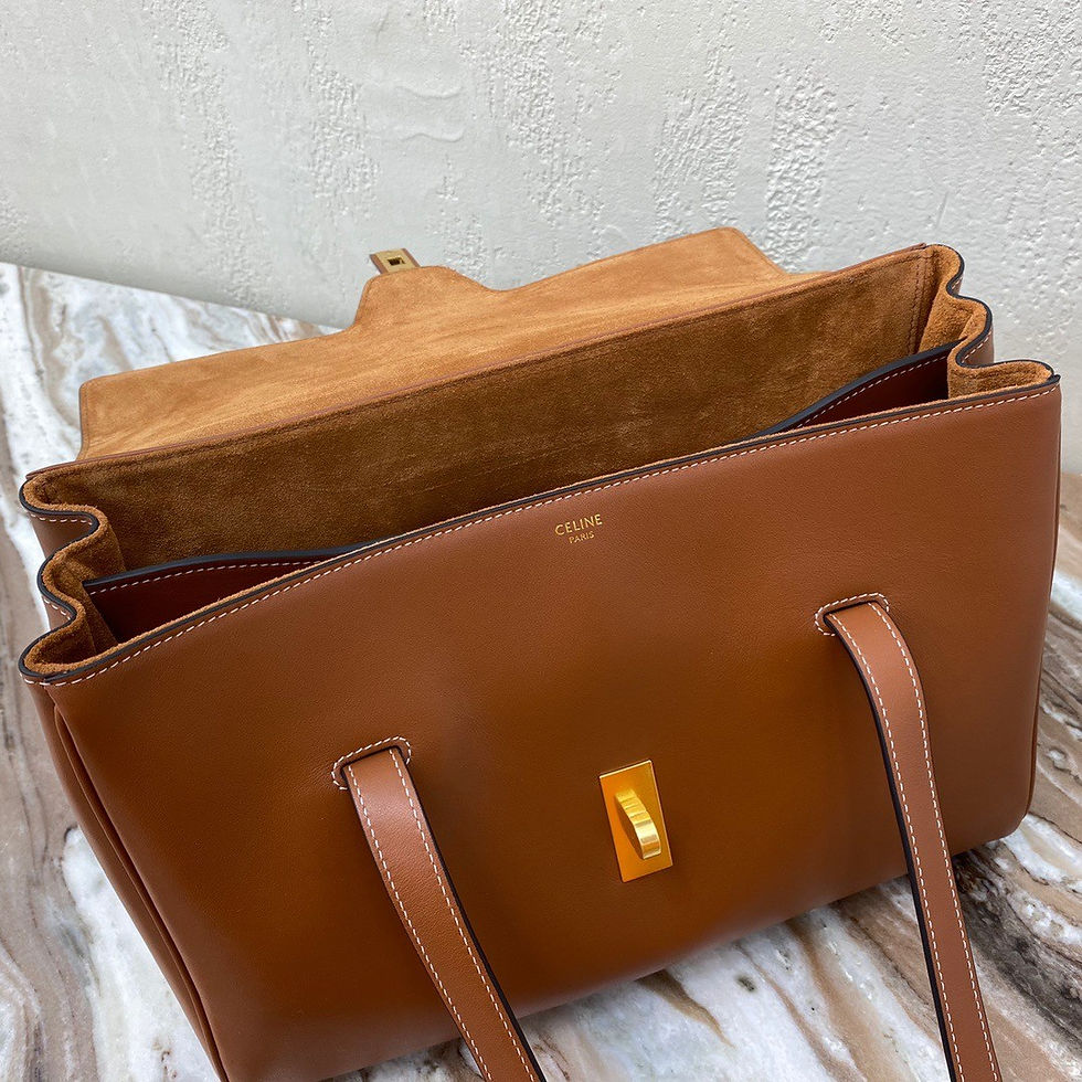 섬네일: CELINE SOFT 16 BAG