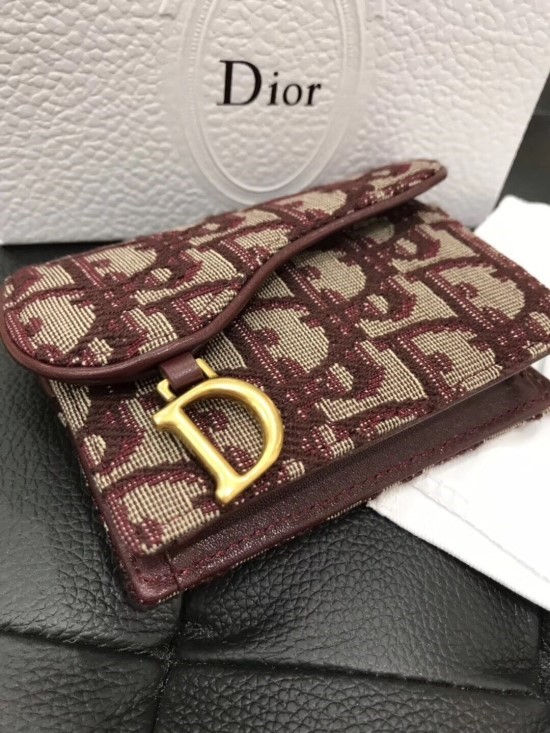 섬네일: DIOR OBLIQUE SADDLE WALLET