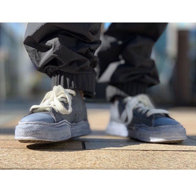 섬네일: NIGEL CABOURN  X  MAISON MIHARA LOW [FU]