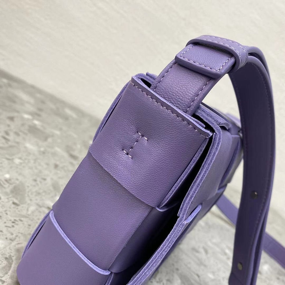 섬네일: BOTTEGA VENETA CASSETE BAG LAMBSKIN
