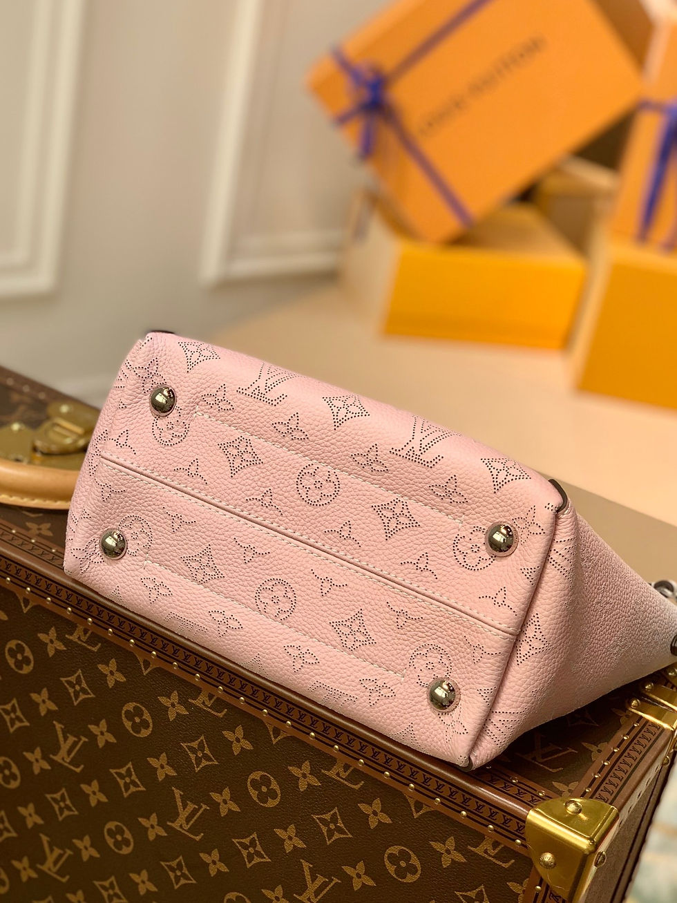 섬네일: LOUIS VUITTON HINA BAG MAHINA
