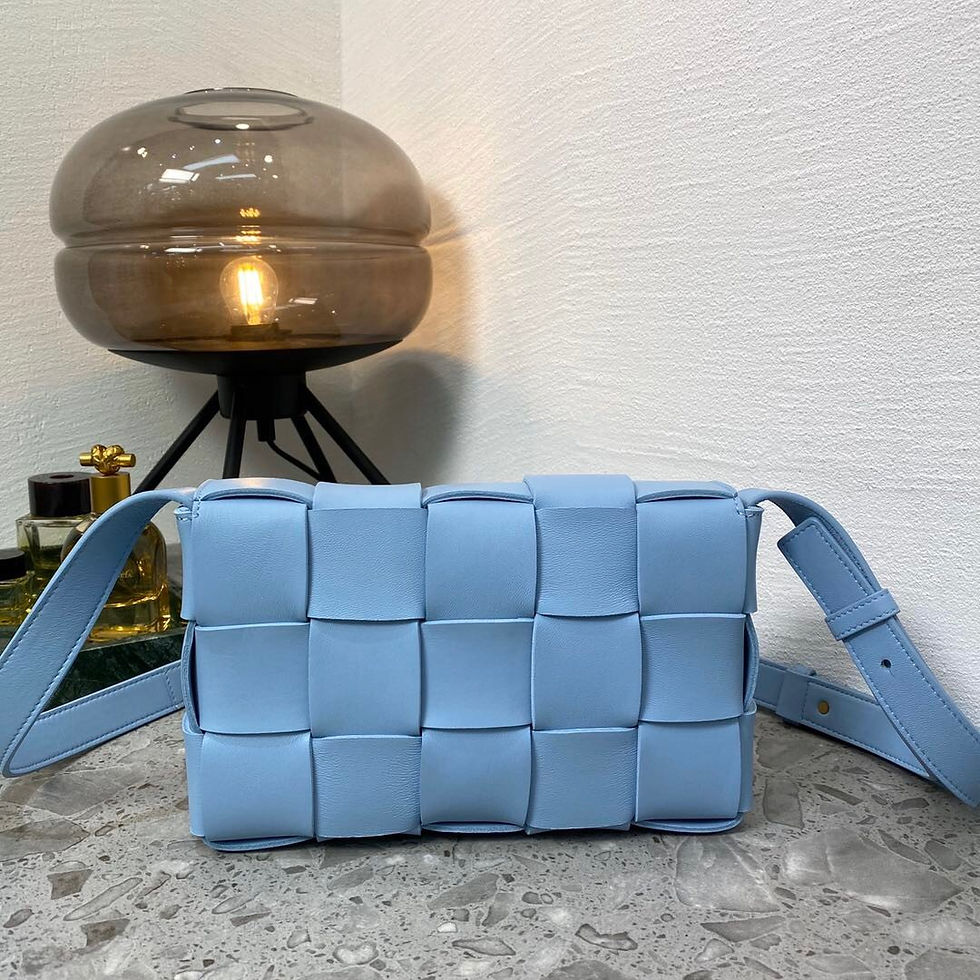 BOTTEGA VENETA CASSETE BAG LAMBSKIN