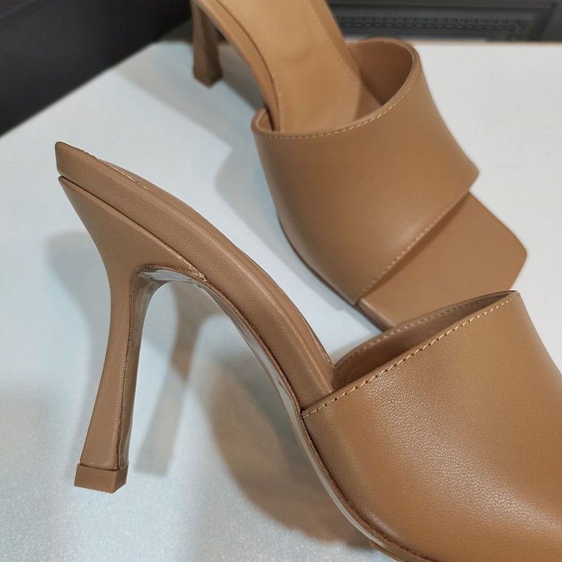 섬네일: BOTTEGA VENETA SANDAL HEELS
