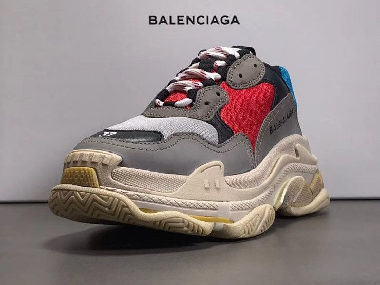 섬네일: BALENCIAGA TRIPLE S [ZH]