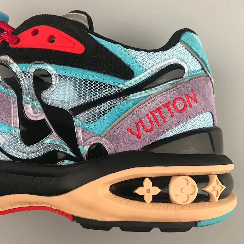 섬네일: LOUIS VUITTON TRAIL SNEAKERS [FU]