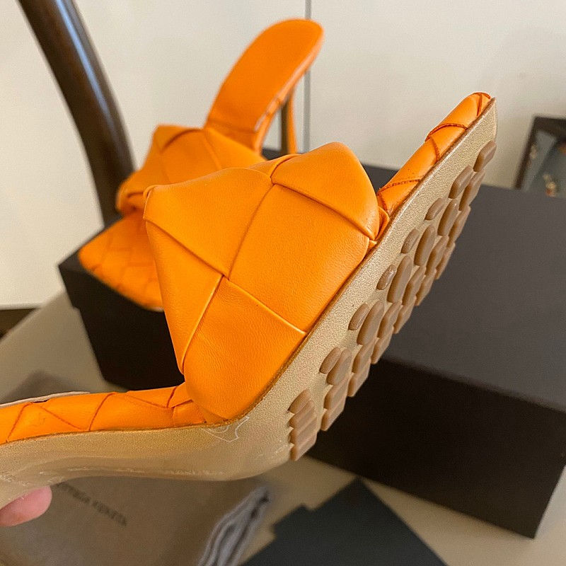 섬네일: BOTTEGA VENETA LIDO SANDAL HEELS