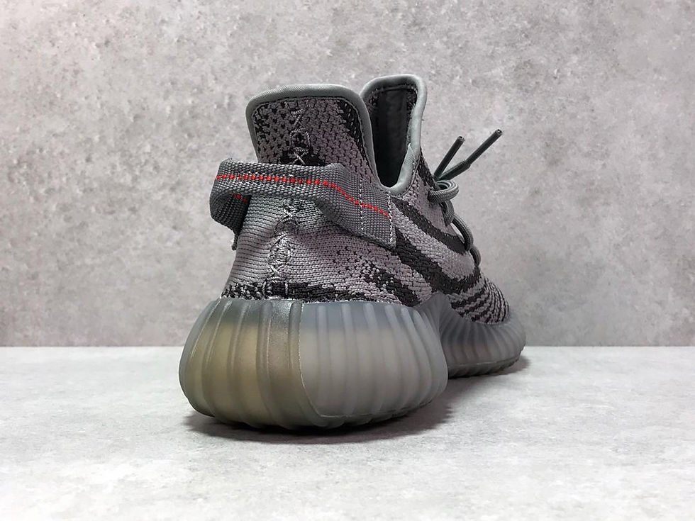 섬네일: YEEZY BOOST 350 V2 BELUGA 2.0 [G5]