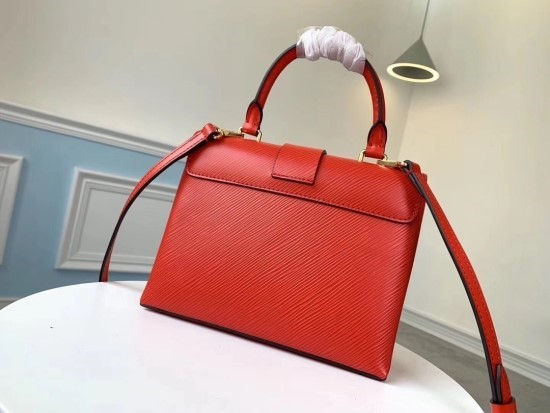 섬네일: LOUIS VUITTON LOCKY BAG