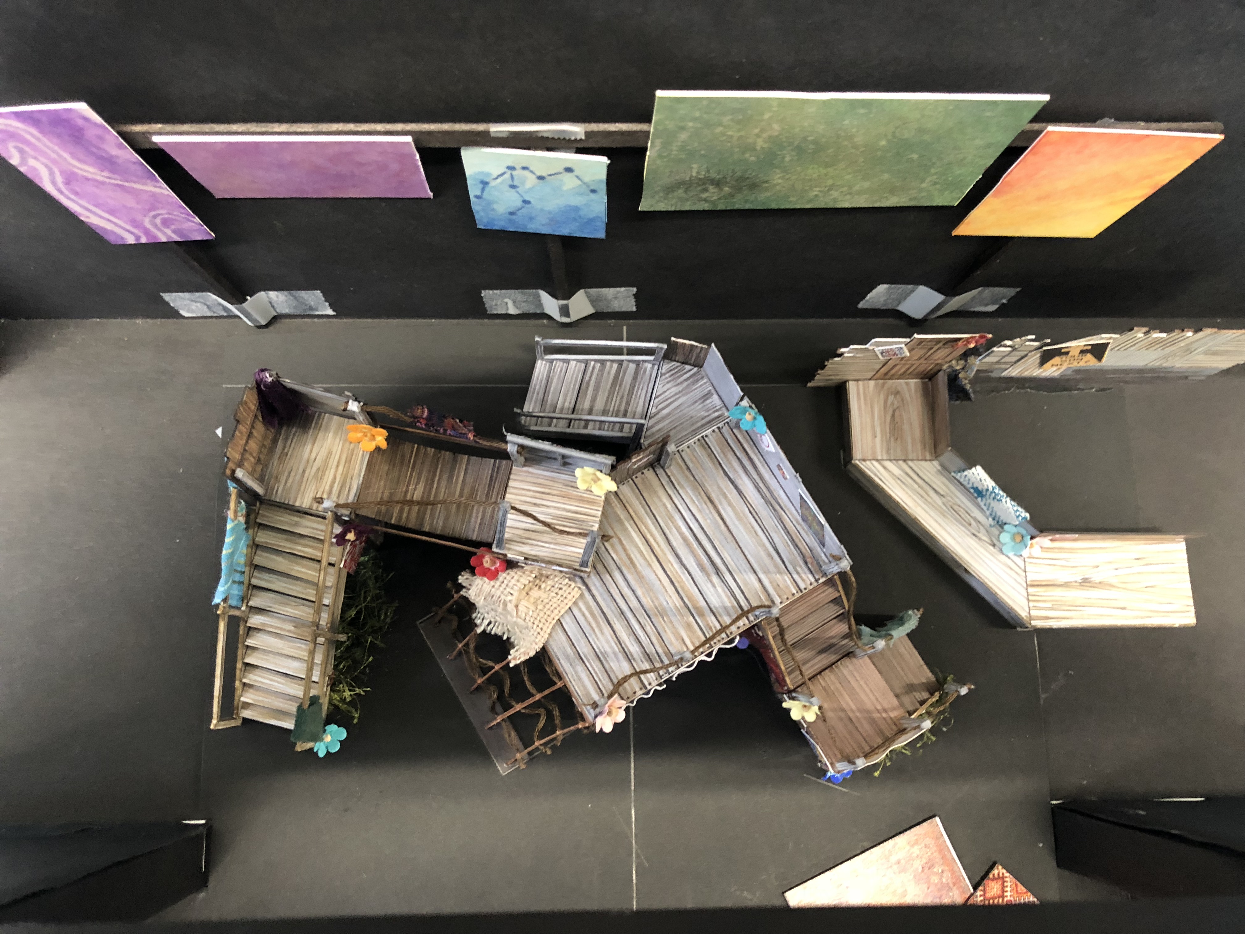 Scale Color Model