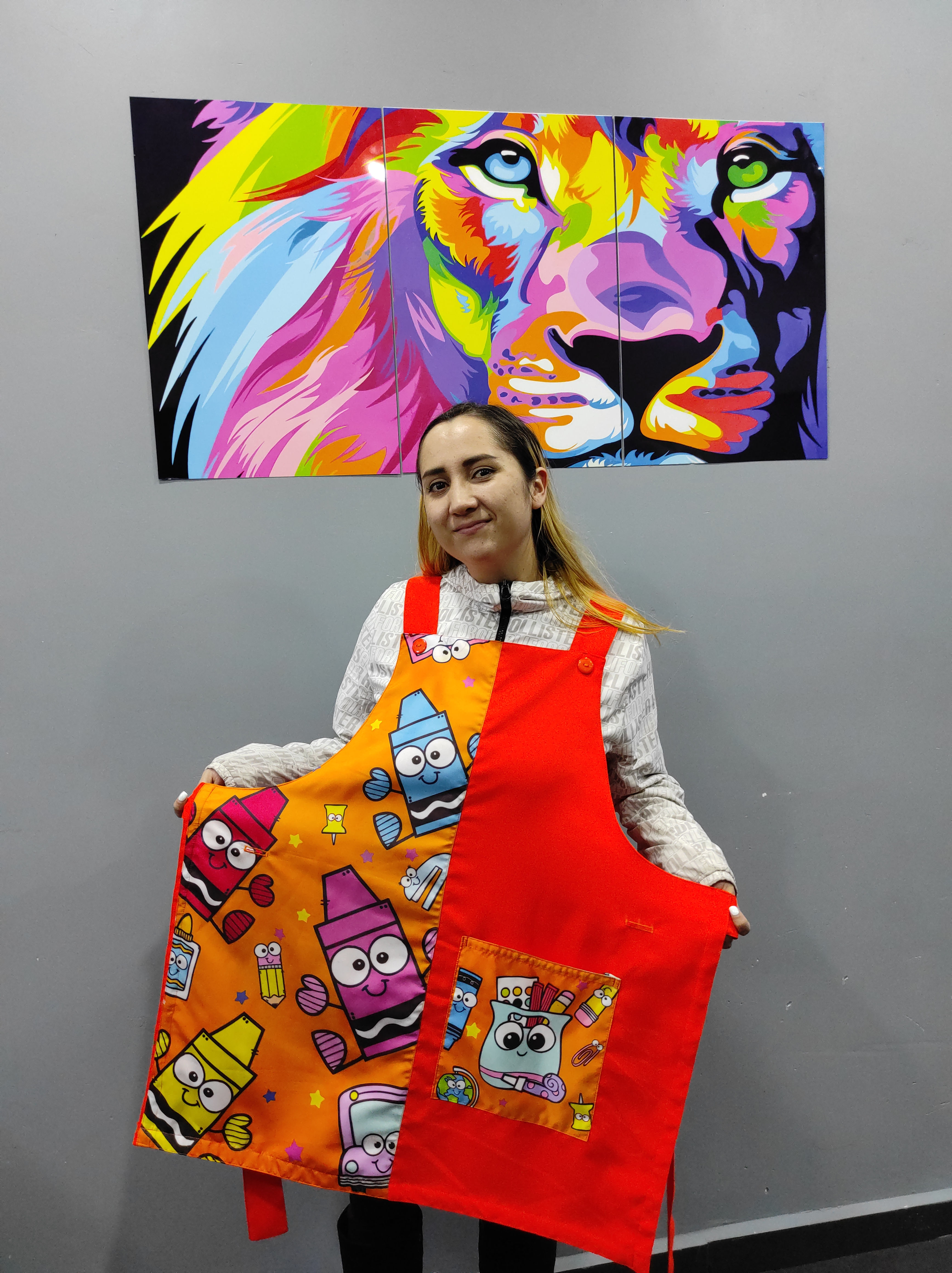 Crayolas Coloridas - Naranja