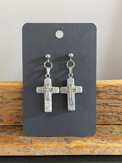 DDCWSB23415e Silver Cross on Cross  $14.JPEG