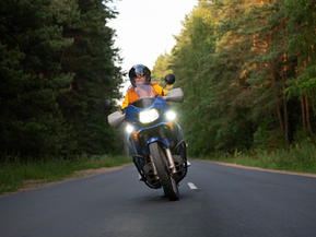 Dicas Essenciais para Revisar sua Moto Antes da Estrada