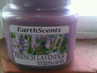 Soy candle do's, don'ts, + facts.