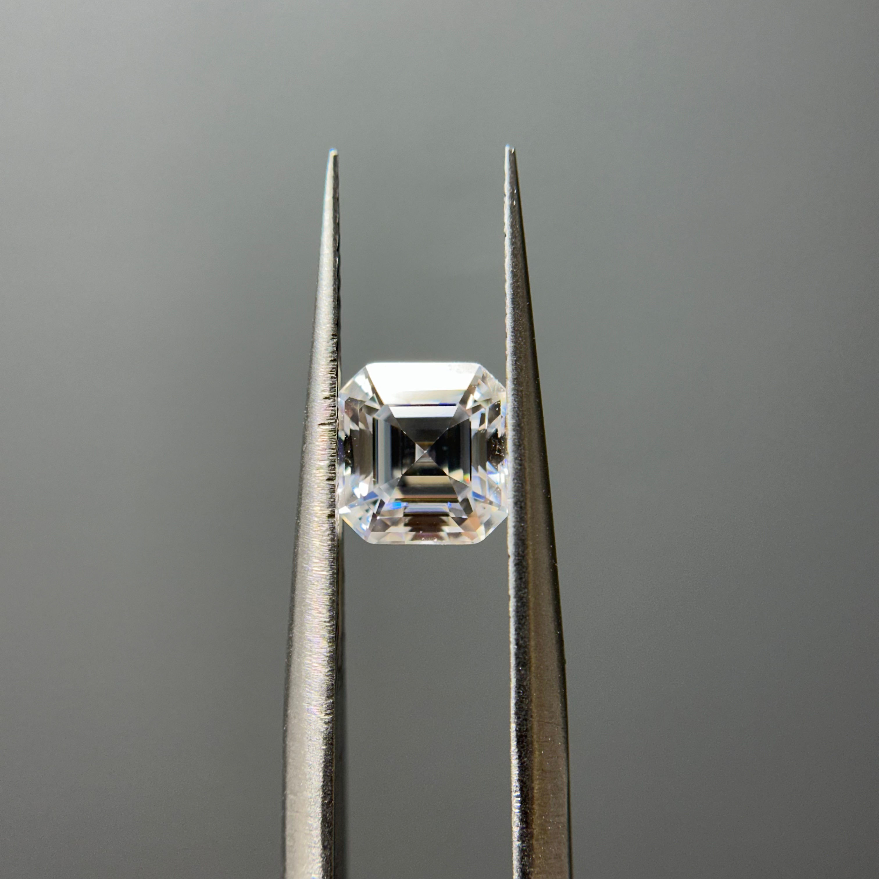 Moissanita octagonal 