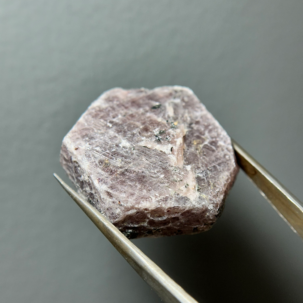 Miniatura: Cristal de Rubí Hexagonal 1
