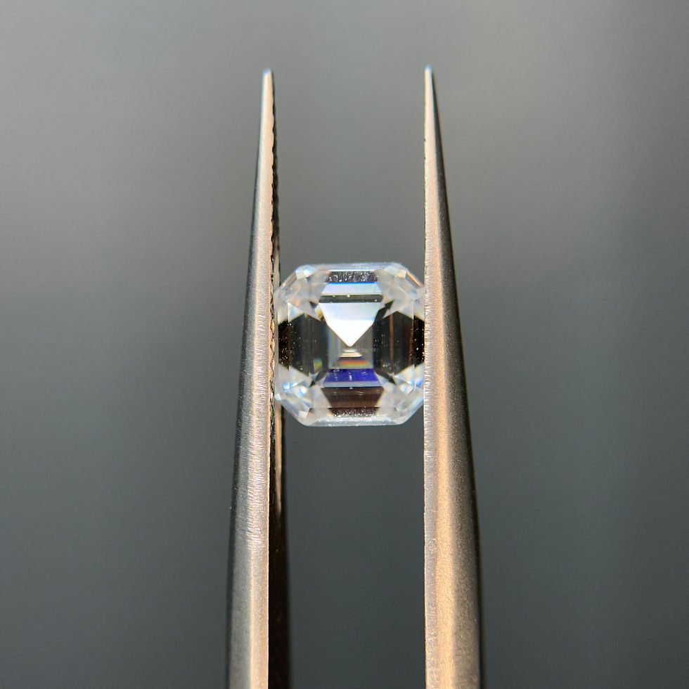 Miniatura: Moissanita octagonal 