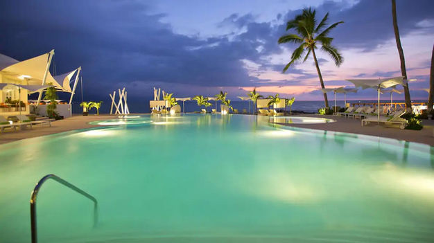 Puerto Vallarta Alt Resort & Beach Club Outdoor Pool