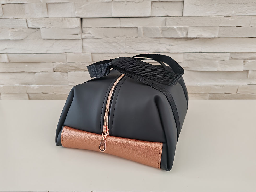 Miniature : Glacière "Solo" Sac isotherme noir mat et corail