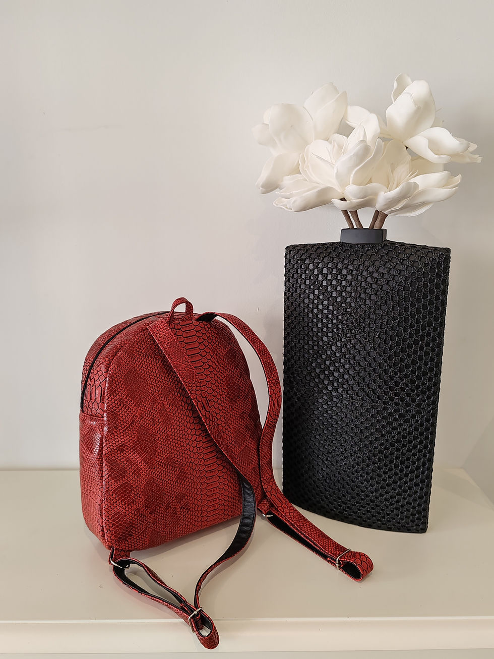 Miniature : Sac à dos modèle " Galaxy " rouge comodo et noir