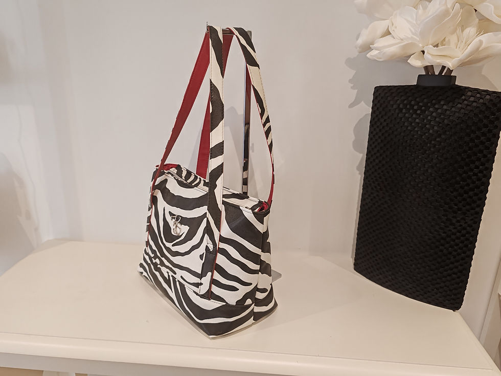 Miniature : Sac à main " Popine " à l'épaule zèbre blanc et noir et rouge