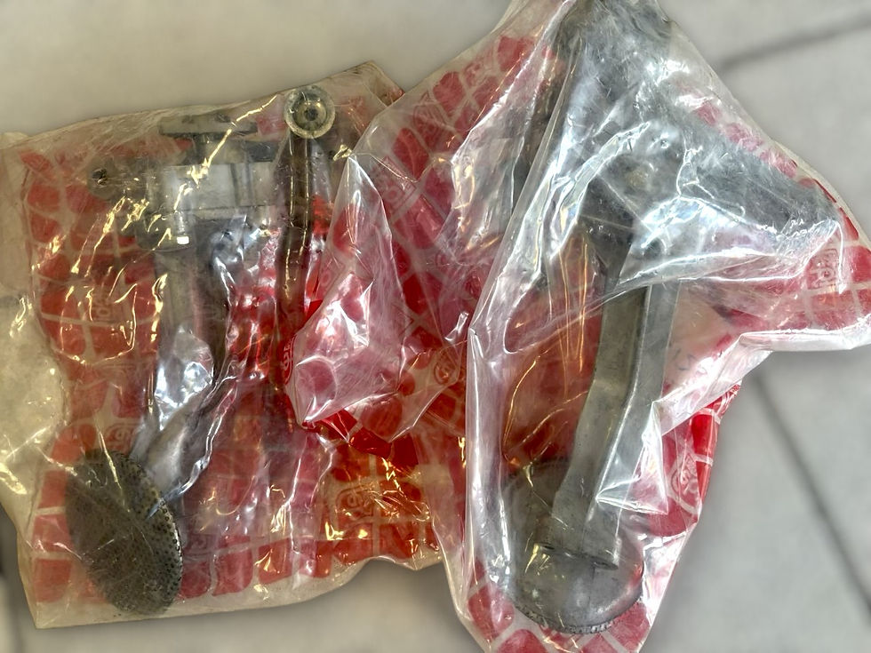 Thumbnail: BMW 2002 NOS FEBI Oil Pump With Three-Bolt Style Sprocket and Piston Kit