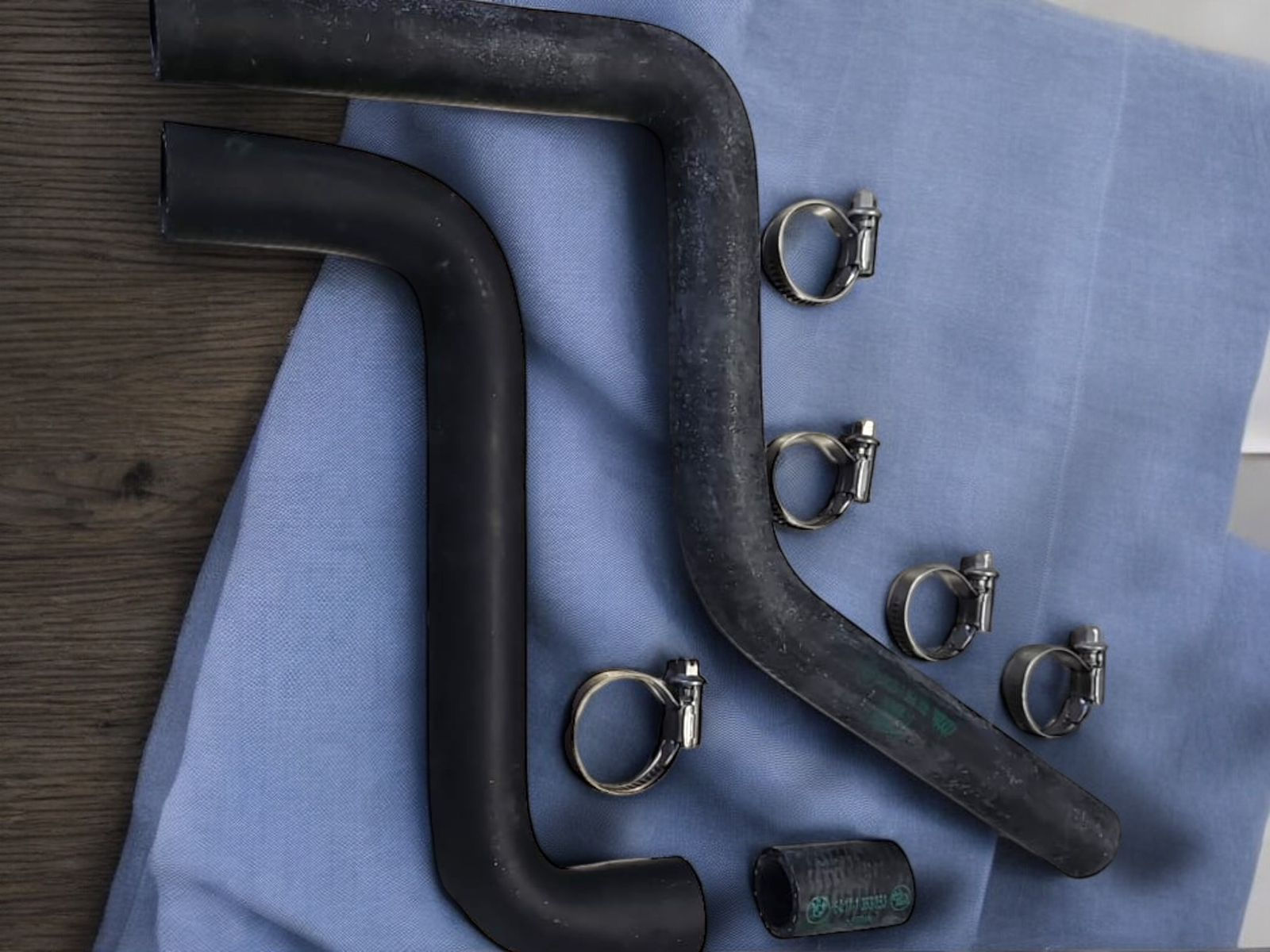 Genuine BMW 2002tii/2002Turbo Heater Hose Set