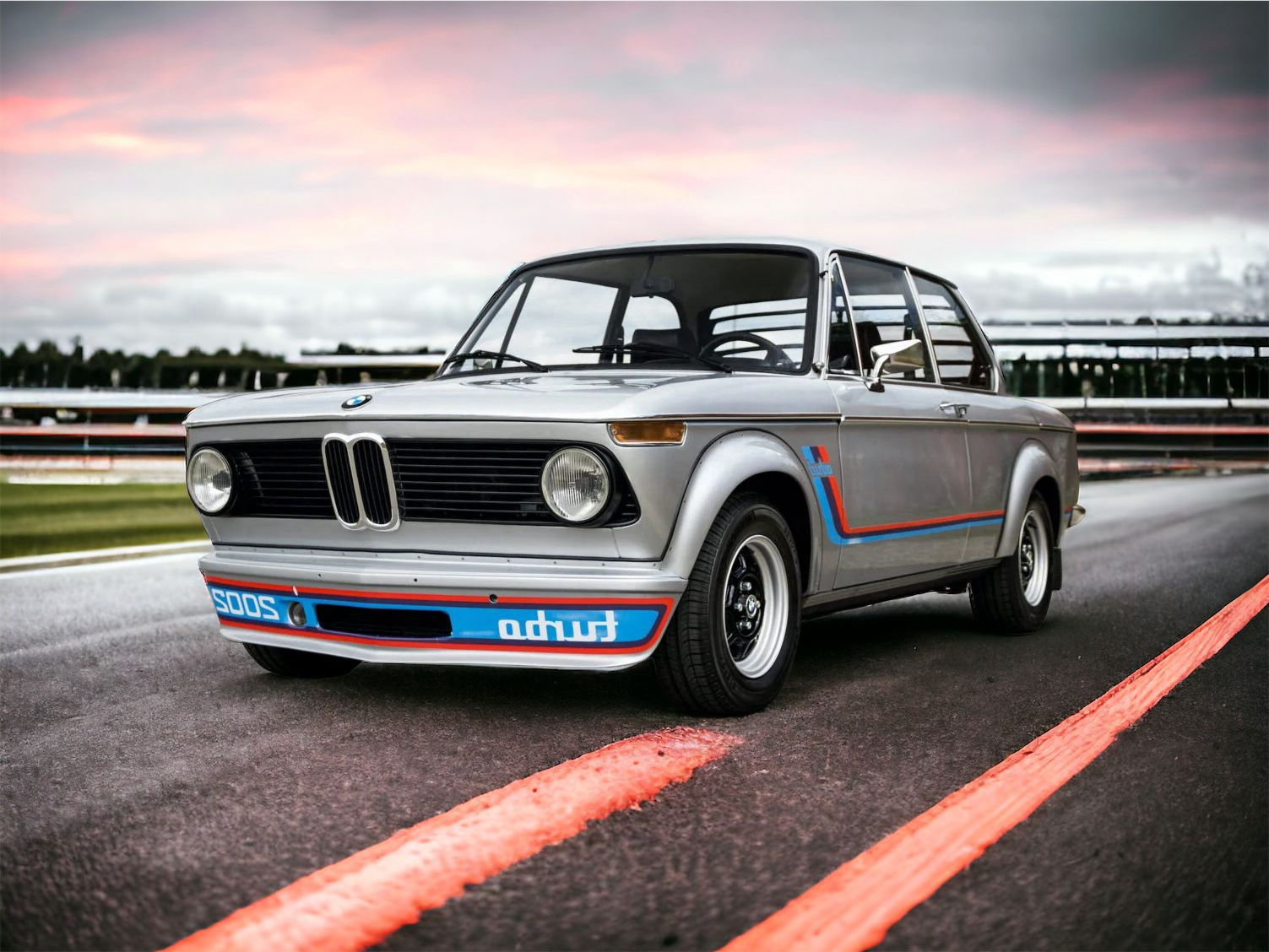 BMW 02 / 02tii / 02turbo Late Kidney Grille