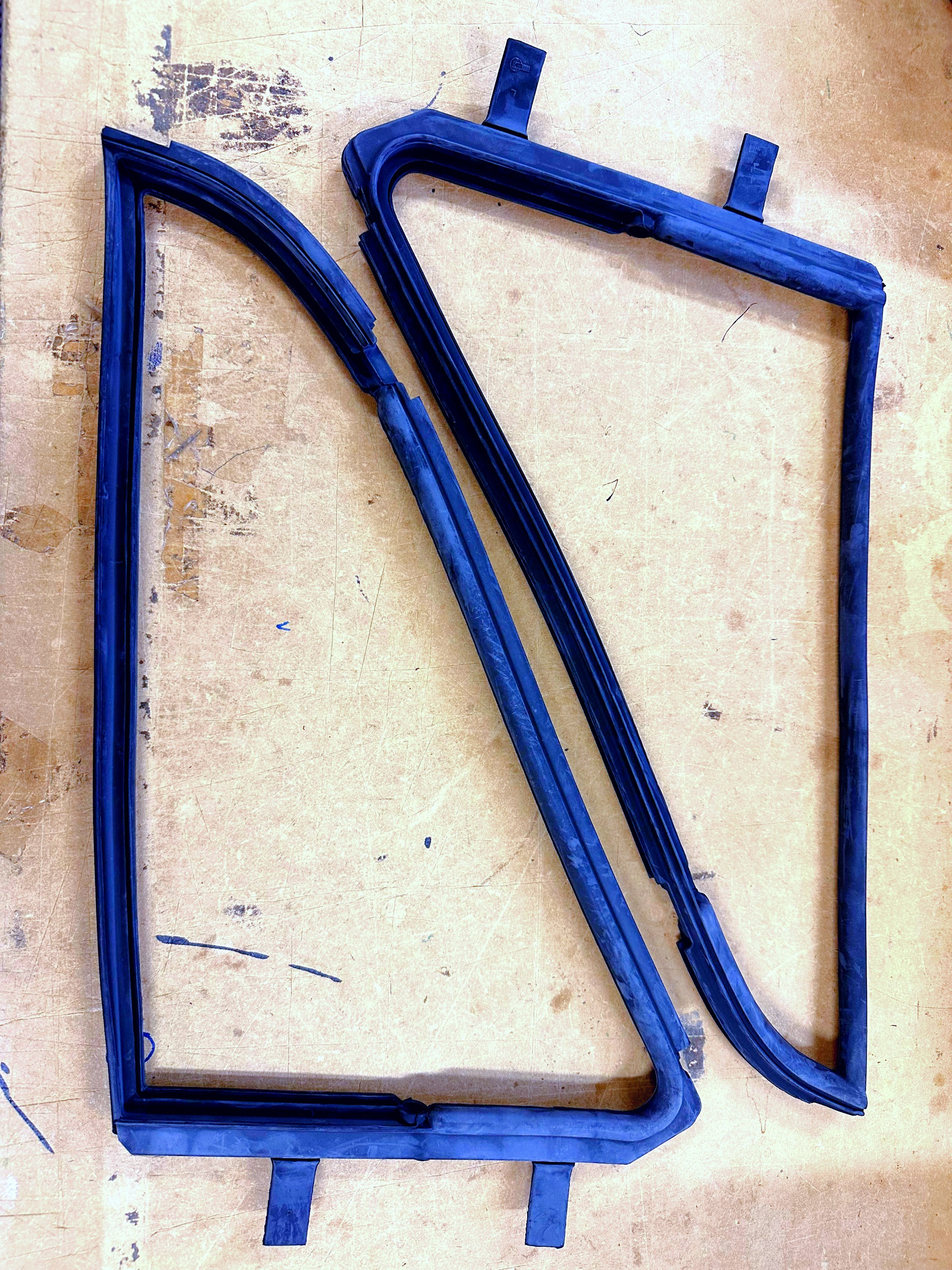 Genuine BMW 2002 Front Vent Window Gaskets