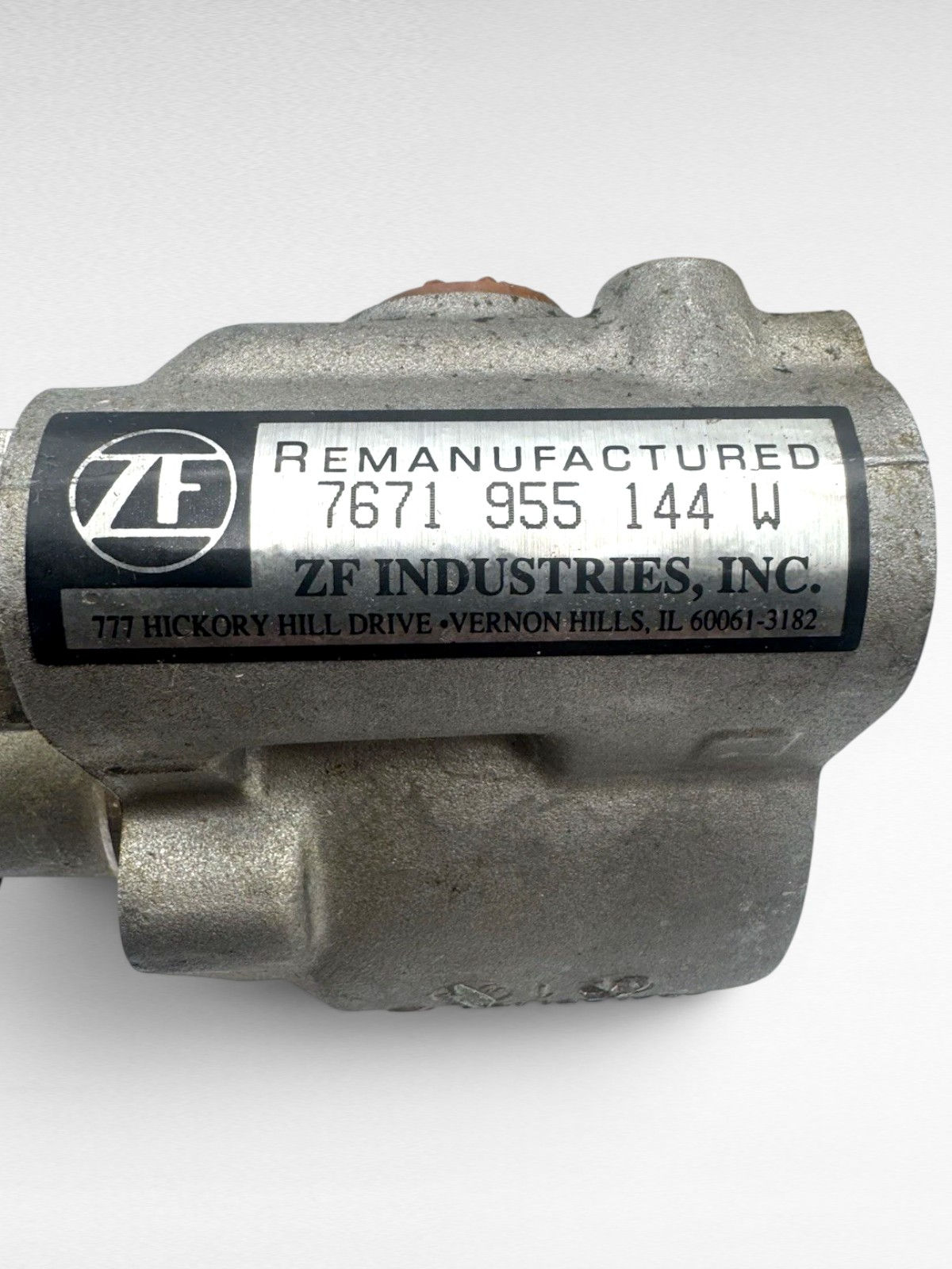 ZF Remanufactured Power Steering Pump 100 Bar for E9 CS
