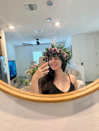 Handcrafted ti leaf and flower lei po’o (haku) head lei in Gilbert, Arizona for weddings and special occasions., Haku lei in Arizona, hawaiian leis 