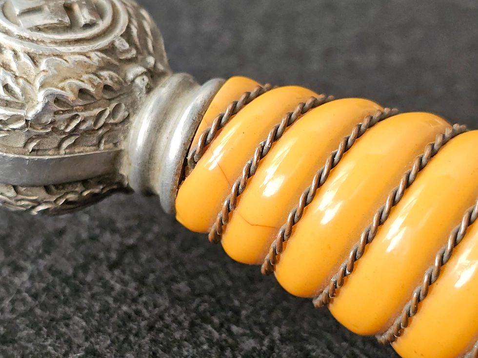 Thumbnail: 2nd Model Luftwaffe Dagger with Portepee by Hörster.