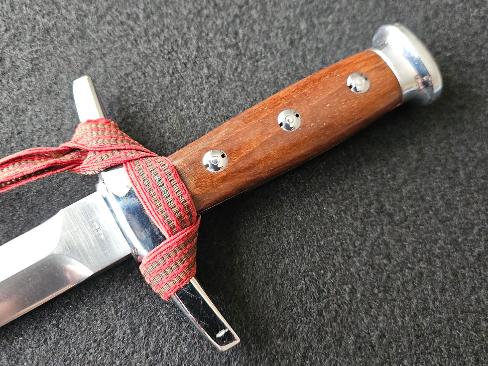 Thumbnail: Original Swiss Army Dagger Mod 1943 (M43)
ELSENER SCHWYZ "4319"