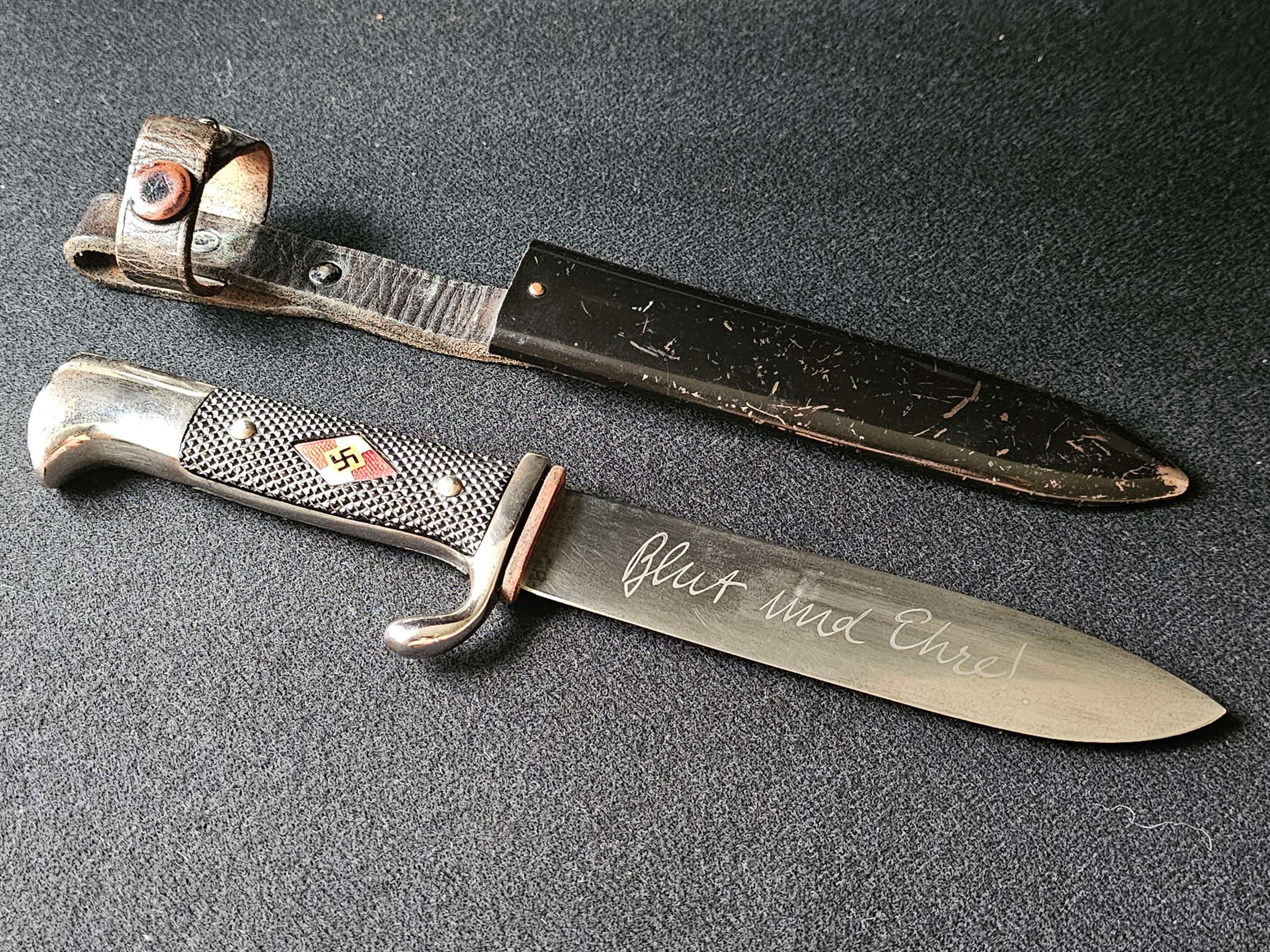 Early Hitlerjugend knife with motto by Ernst Pack & Sohn.