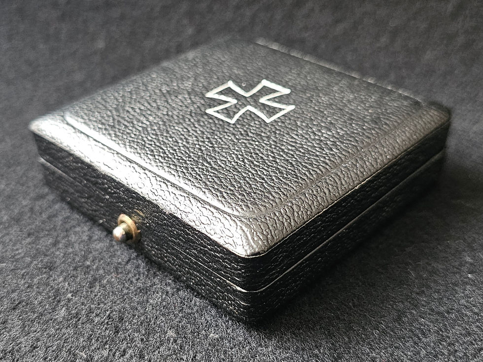 Thumbnail: Empty box for Iron Cross 1st Class 1939.