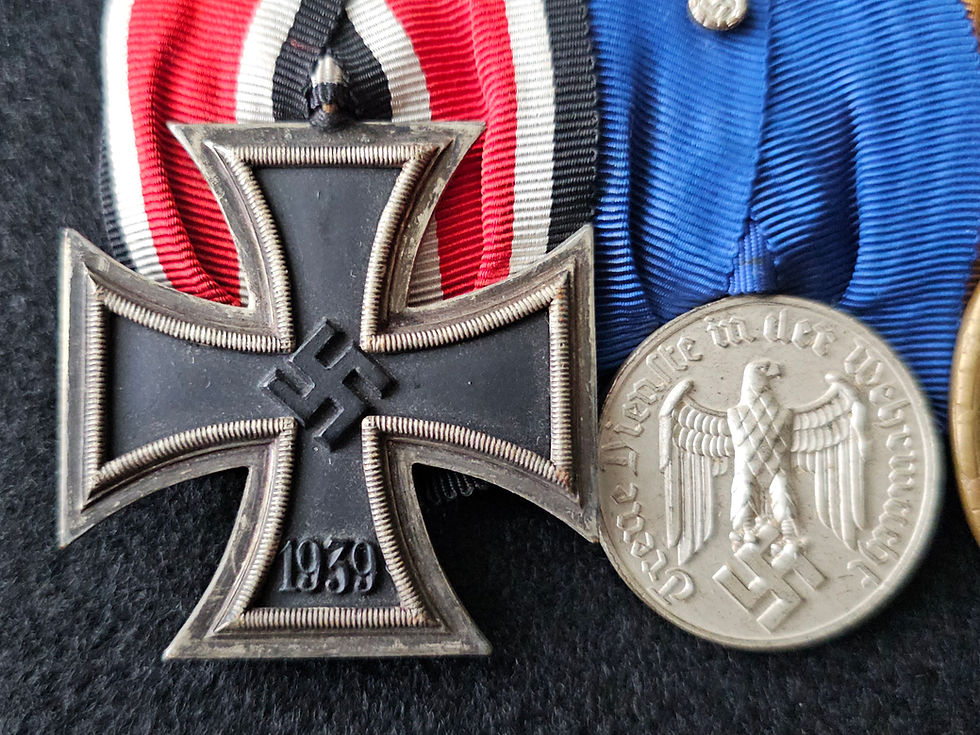 Thumbnail: 3 place medal bar, iron cross by C.E.Juncker. 