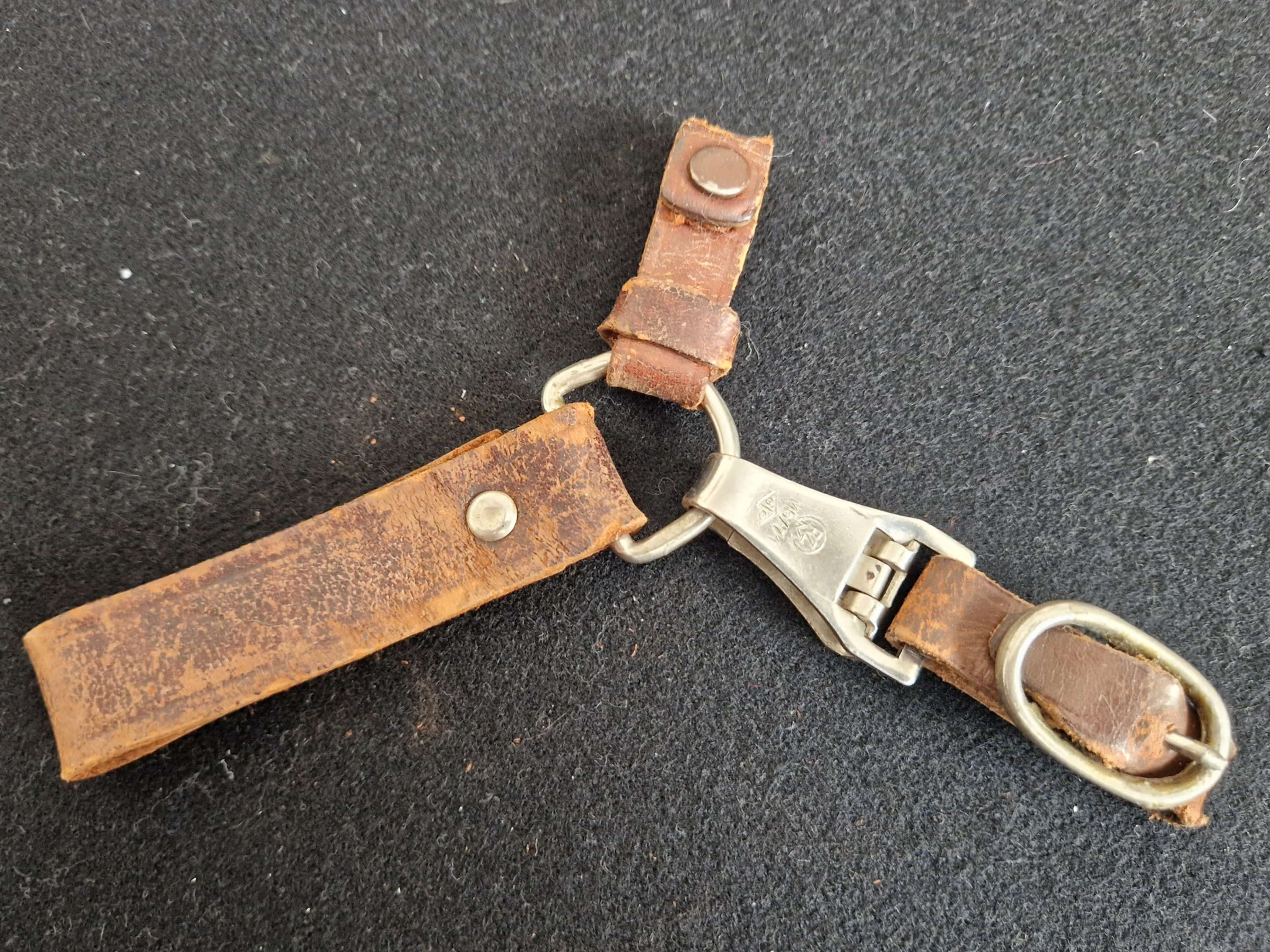 3 Piece SA Dagger Hanger