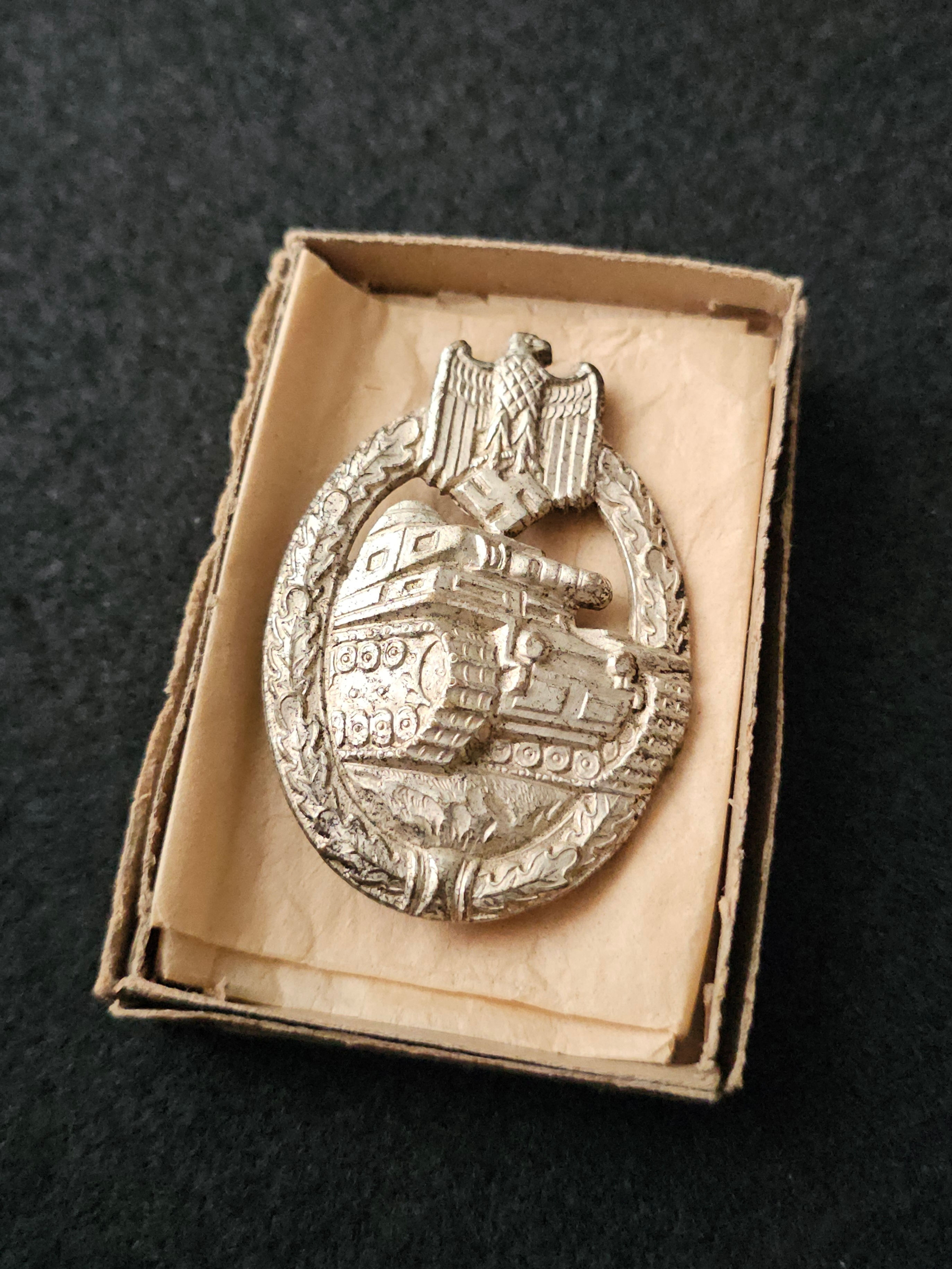 Panzer Assault Badge in silver by Hymmen & Co in box.