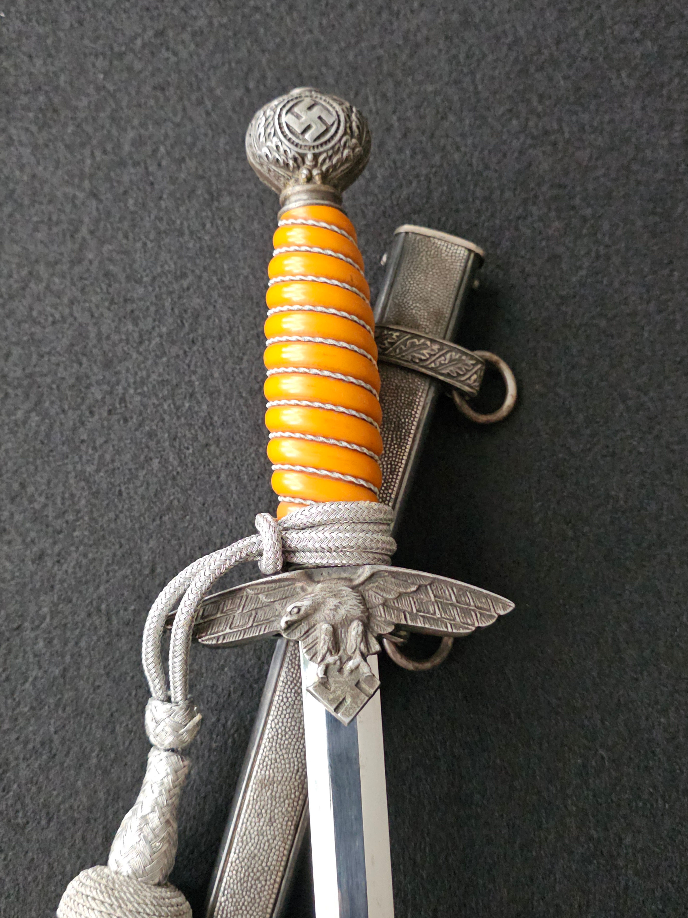 2nd Model Luftwaffe Dagger by Ernst Pack & Söhne.