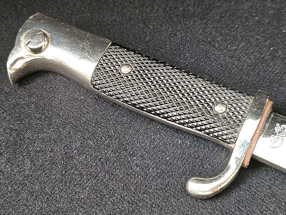 Thumbnail: A short KS 98 single-etched dress bayonet by

TIGER Solingen. 