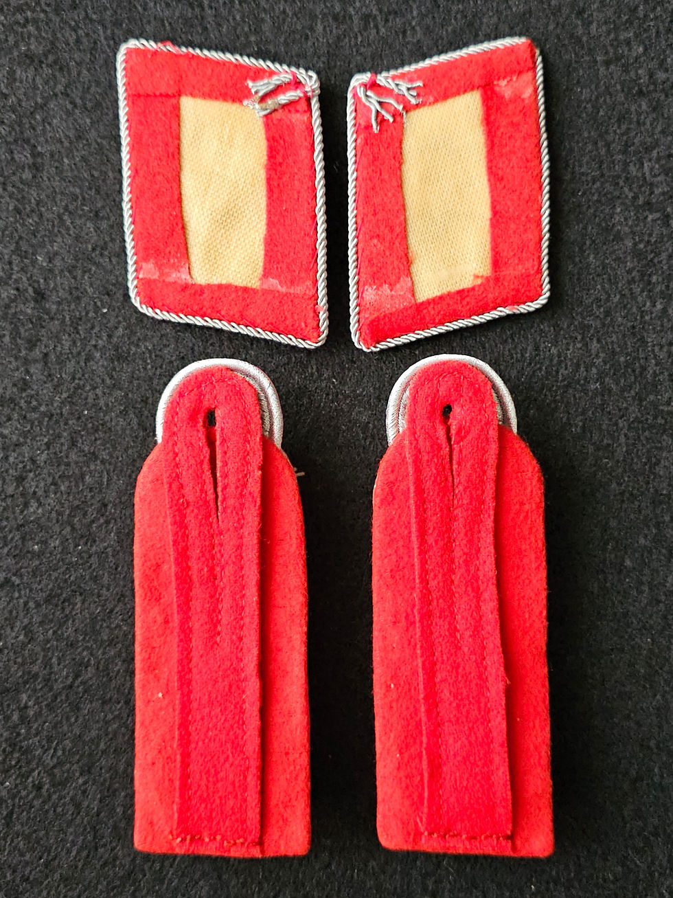 Thumbnail: Flak Artillery Oberst Collar Tabs & Shoulder Boards.  