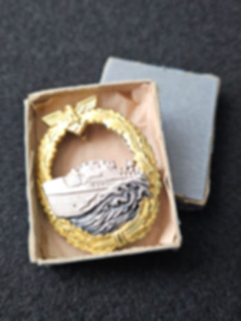 Kriegsmarine S-boat badge, 1st pattern by Schwerin in box.