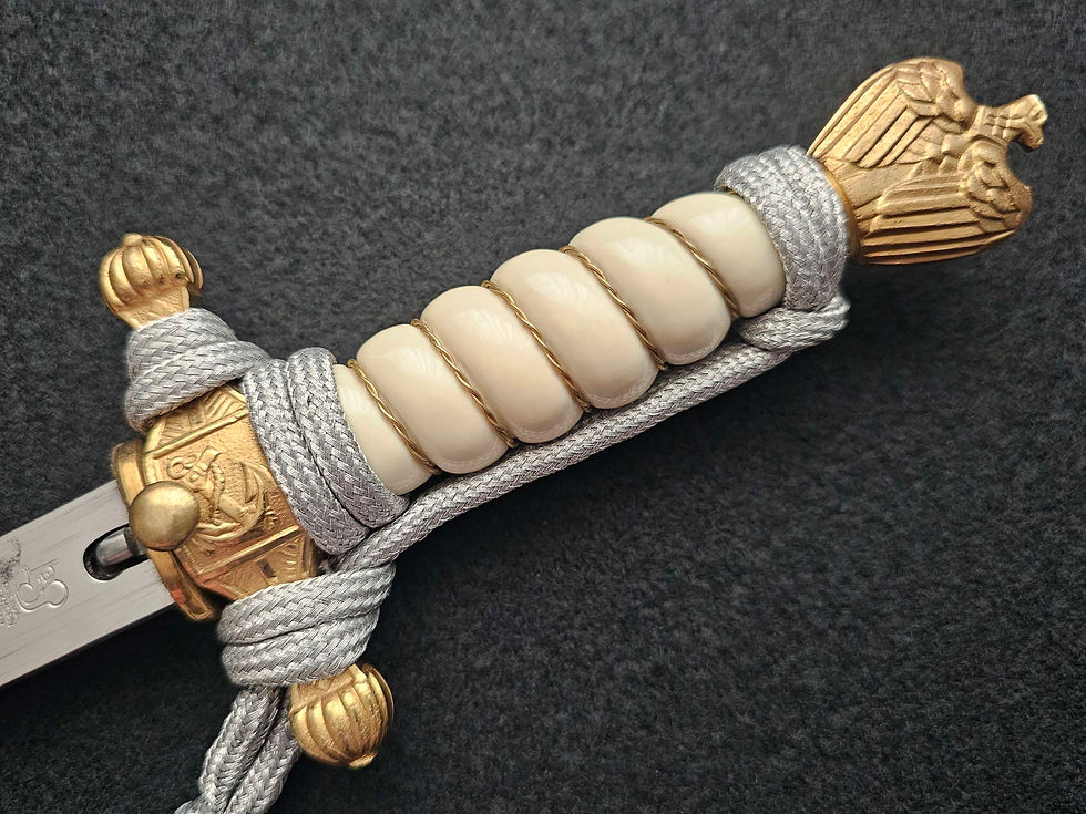 Thumbnail: Germany, Kriegsmarine. A Naval Officer’s Dagger by Carl Eickhorn. 