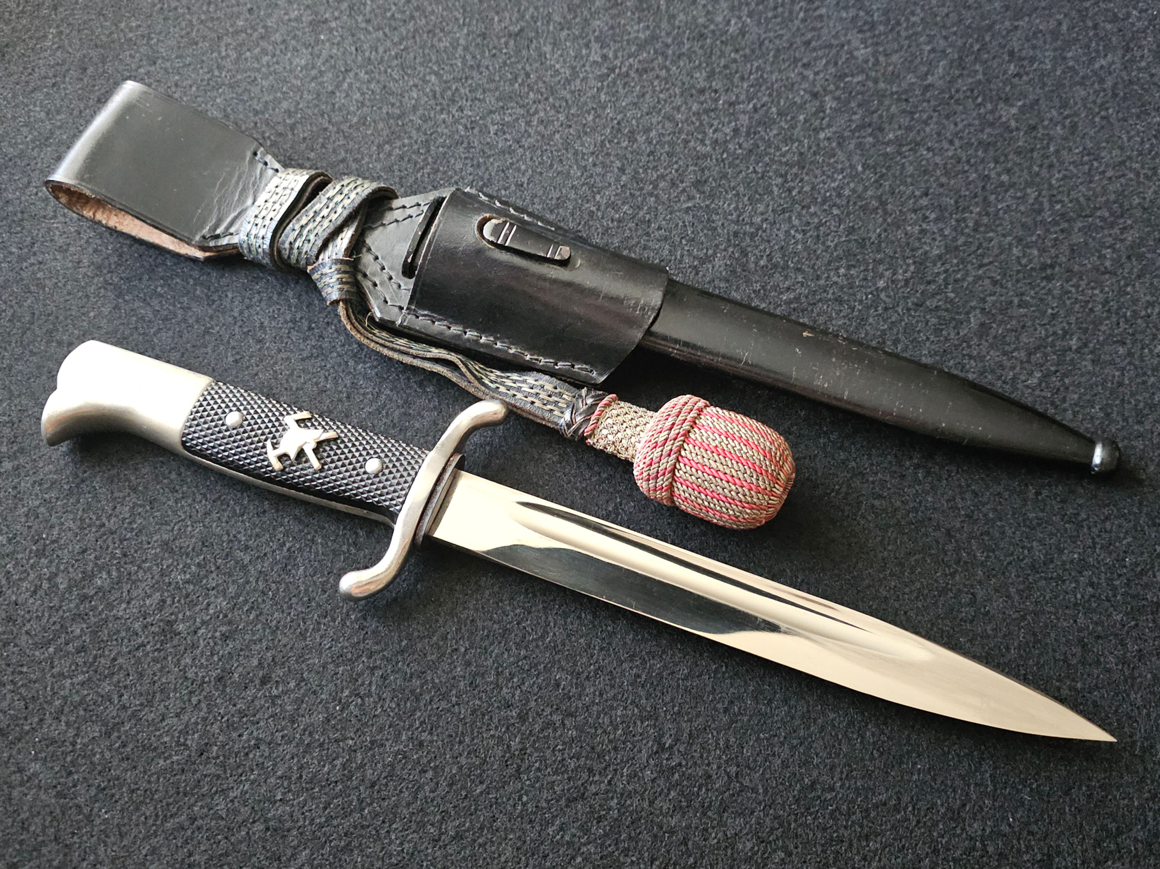 German Fireman's Dress Dagger (Feuerwehr Seitengewehr) by Rudolf Buchel.